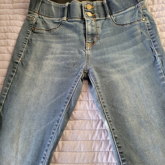Apt. 9 Slim Straight Jeans Size 6 - Picture 6 of 9